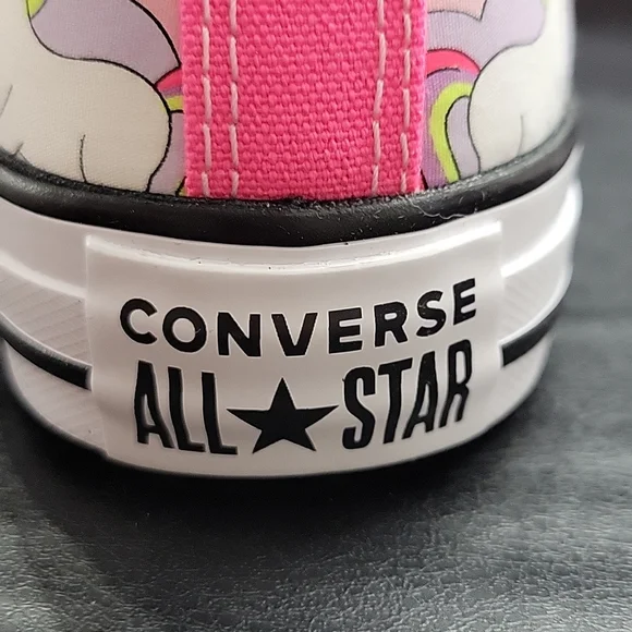 Converse High Top Brand new. - Picture 10 of 12